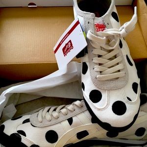 NWT Onitsuka shoes!!
